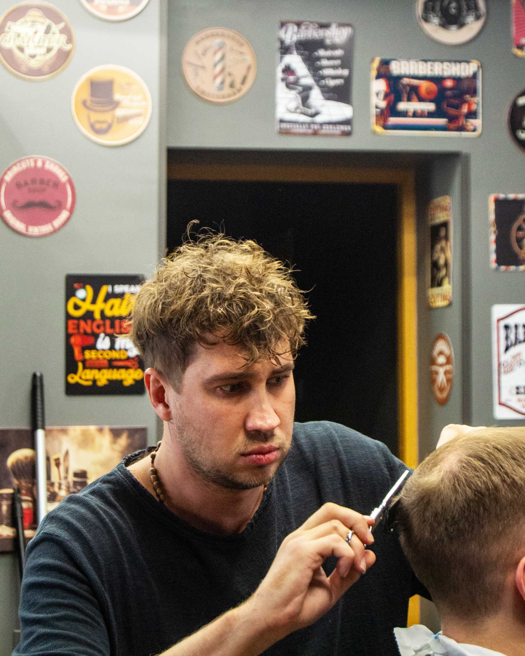 Kirpėjas - Marčius Kirpimas ir barzdos modeliavimas Vilniuje